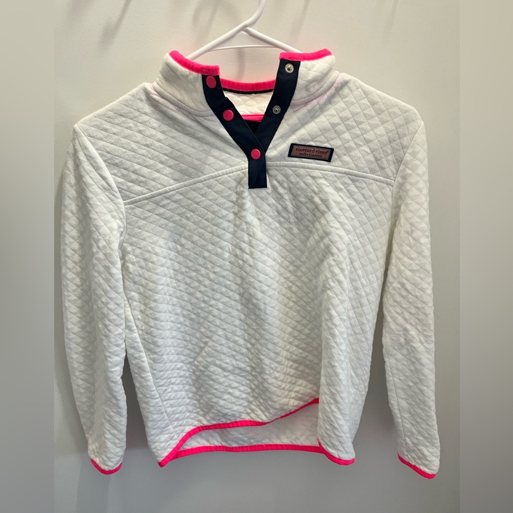 Vineyard Vines Top, Size l